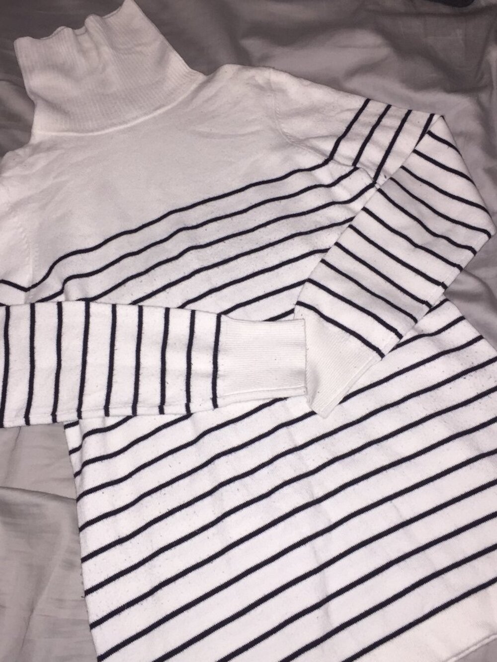 French Connection Striped Turtleneck Sweater L - Picture 4 of 5